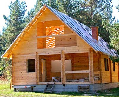 Новый деревянный дом нуждается в обработке антиспетиками